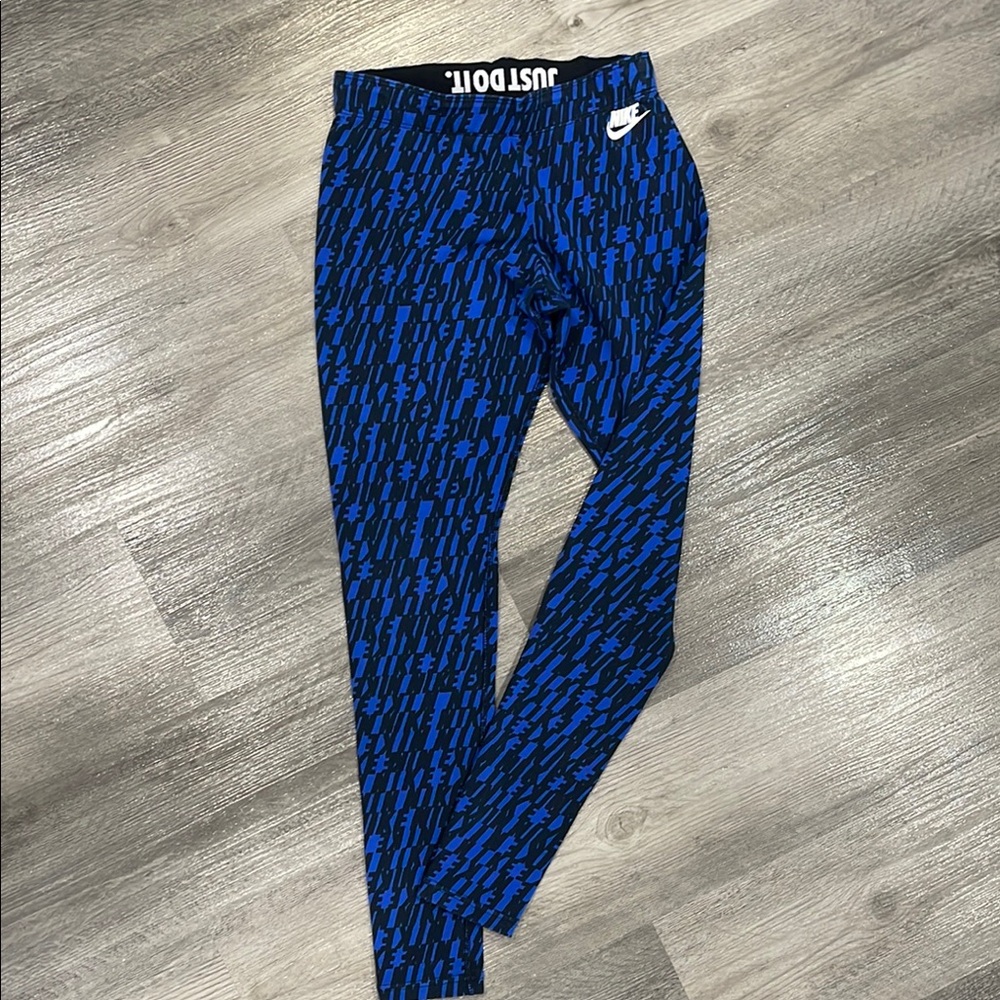 Nike Blue Leggings with Abstract Pattern